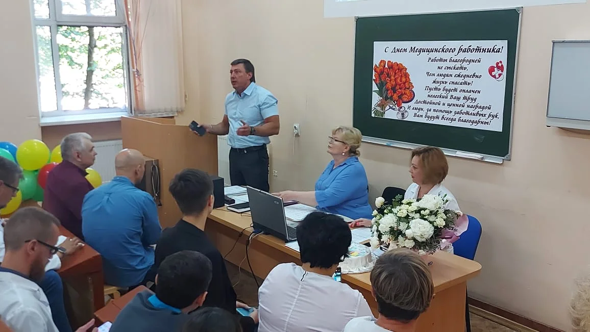 В Детской областной больнице отметили День медицинского работника