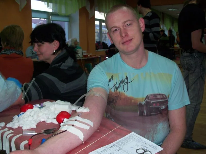 Неманцы сдали 24 литра донорской крови