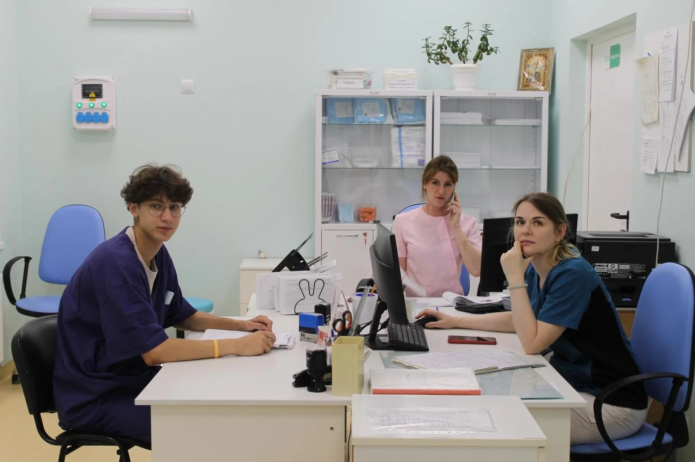 Порядок информирования лечащими врачами родственников о состоянии пациентов