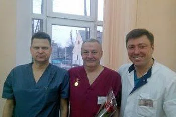 Врачу анестезиологу-реаниматологу В.А. Зубареву вручена медаль Врачу анестезиологу-реаниматологу В.А. Зубареву вручена медаль