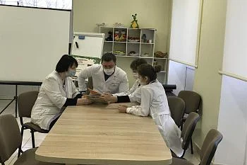 Посвящая жизнь любимому делу! Посвящая жизнь любимому делу!