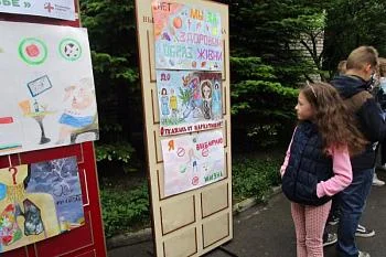 Более ста школьников приняли участие в путешествии по «станциям здоровья»