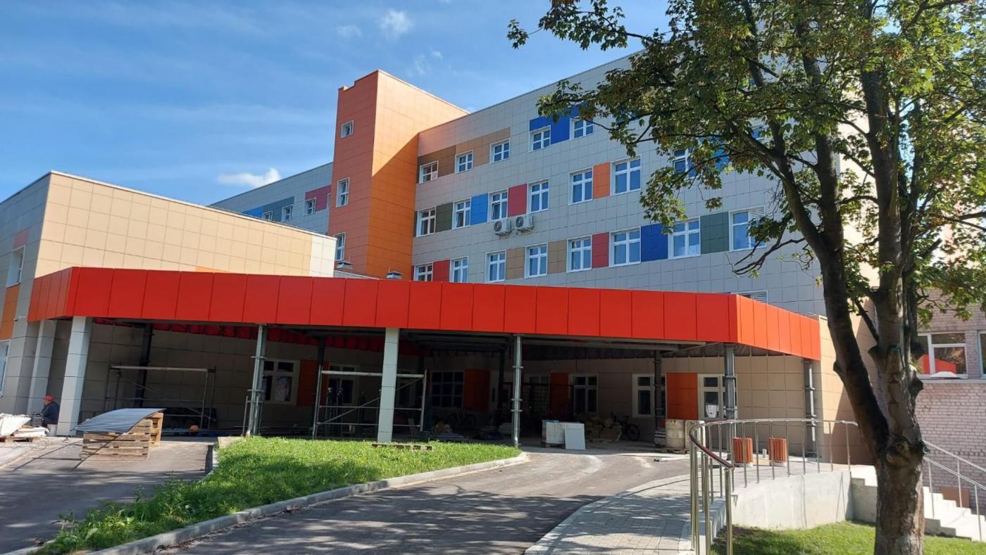 Завершается реконструкция зданий в Детской областной больнице